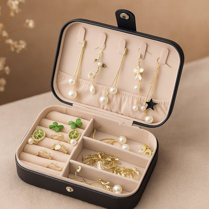 Schmuckkästchen offen